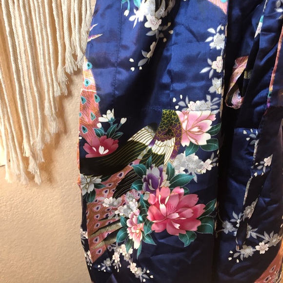 Zhong Sang Blue Peacock Robe. Size Medium. - Picture 6 of 9